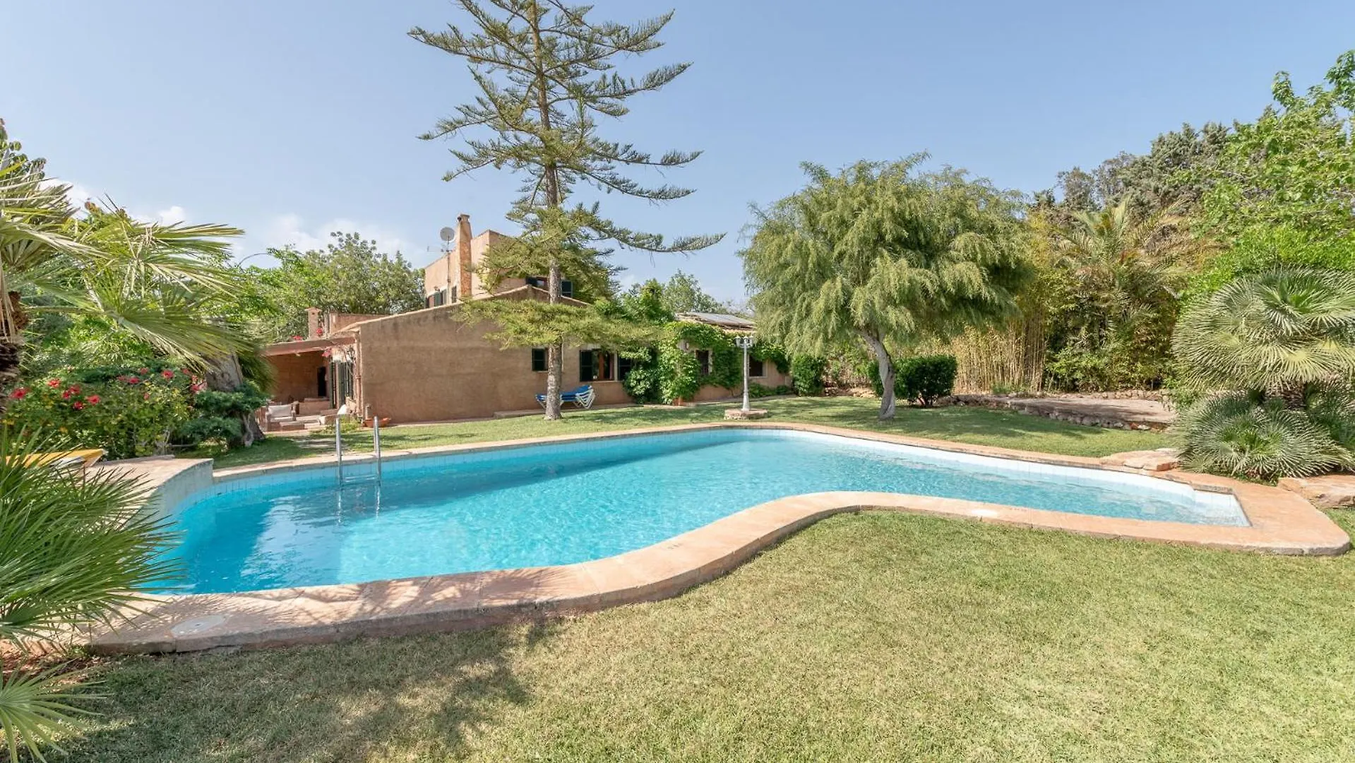 Finca Aigo By Mhr contacts